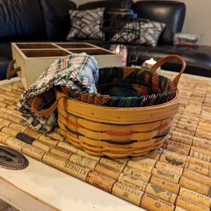 Longaberger 2001 Woven Traditions Darning basket with your choice of liner